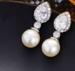 By Queen Ασημένια Μακριά Σκουλαρίκια Σταγόνα Με Μαργαριτάρι