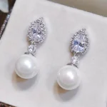 By Queen Ασημένια Μακριά Σκουλαρίκια Σταγόνα Με Μαργαριτάρι - Image 3