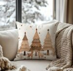 By Queen Limited Festive Edition Μαξιλαροθήκη “Scandinavian Serene Christmas” Με Τάρανδους Και Πεύκα 45x45εκ. - Image 3