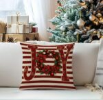 By Queen Limited Festive Edition Μαξιλαροθήκη JOY Με Χριστουγεννιάτικο Στεφάνι 45x45εκ.