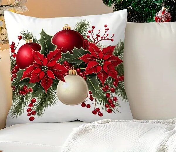 By Queen Limited Festive Edition Μαξιλαροθήκη με Αλεξανδρινά, Γκι Kαι Χρυσές Μπάλες 45x45εκ.