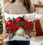 By Queen Limited Festive Edition Μαξιλαροθήκη με Αλεξανδρινά, Γκι Kαι Χρυσές Μπάλες 45x45εκ. - Image 5