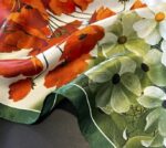 By Queen Σατέν Μαντήλι Με Ζωηρά Λουλούδια & Πράσινο Περίγραμμα - Image 21