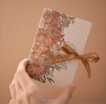 By Queen Κουτί Δώρου Life on a Journey - Image 2