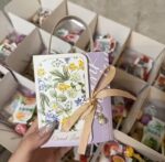 By Queen Romantic Floral Eternal Love Κουτί Δώρου Μωβ - Image 5