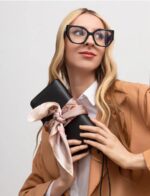 By Queen Σατέν Μαντήλι Με Elegant & Artistic Floral Σχέδιο - Image 7