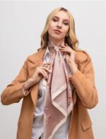 By Queen Σατέν Μαντήλι Με Elegant & Artistic Floral Σχέδιο - Image 9