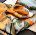 By Queen Σατέν Μαντήλι Με Εντυπωσιακά Λουλούδια Γαλάζιο - Image 10