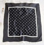 By Queen Retro Chic Elegance Σατέν Μαντήλι με Polka Dots - Image 5