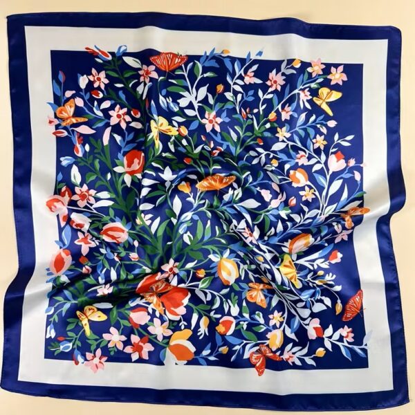 By Queen Statement Elegance Σατέν Φουλάρι με Πεταλούδες & Λουλούδια