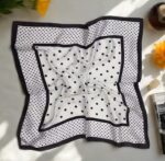 By Queen Timeless Minimal Elegance Σατέν Μαντήλι Mε Μαύρα Πουά - Image 4