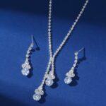 By Queen Elegant Crystal Κολιέ Και Σκουλαρίκια Με Λαμπερές Πέτρες