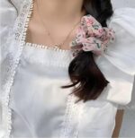 By Queen Scrunchie Floral And Butterfly Με Ανοιξιάτικα Χρώματα (Τυχαίο Χρώμα Επιλογής) - Image 7