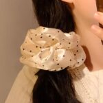 By Queen Scrunchie Satin Πουά Με Μαύρη Βάση Και Εκρού (Τυχαίο Χρώμα Επιλογής) - Image 5