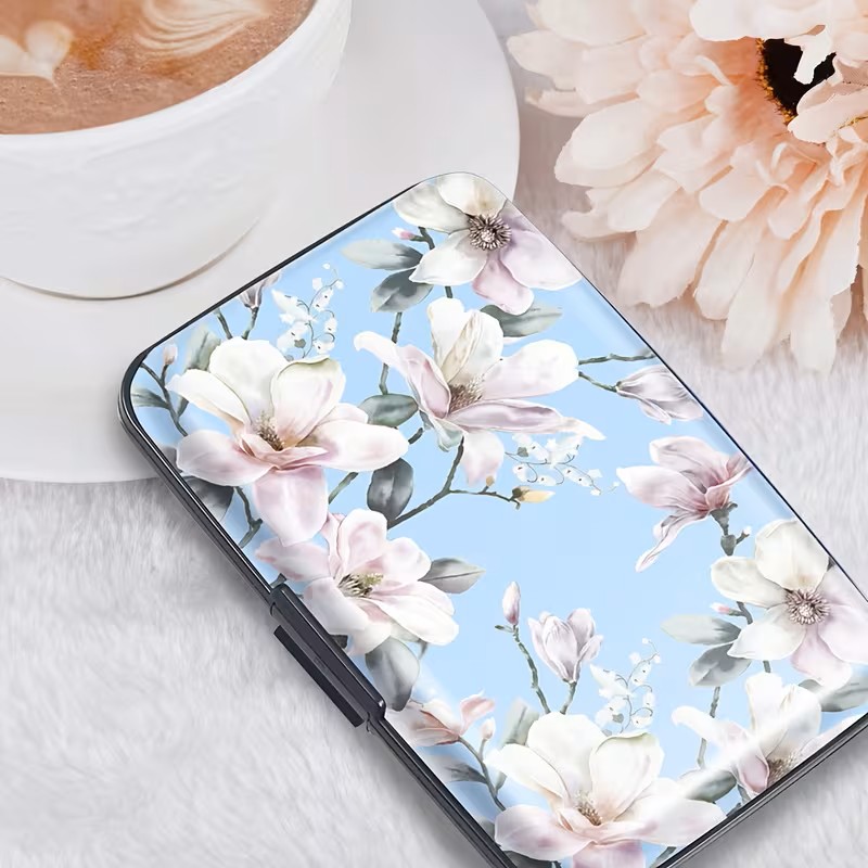 woman magnolia floral card holder1 By Queen Κομψό Πορτοφόλι Καρτών Με Φερμουάρ Floral Card Holder Magnolia - Image 1