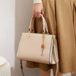 By Queen Leather Γυναικεία Τσάντα Δερμάτινη Χειρός - Ώμου Μπεζ - Image 2
