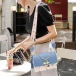 By Queen Γυναικεία Tote Flap Τσάντα Μπλε - Image 2