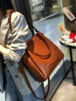 By Queen Δερμάτινη Γυναικεία Τσάντα Shopper Ταμπά - Image 2