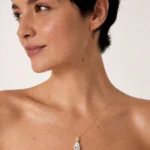 By Queen Luxury Jewelry Χρυσό Κολιέ 14Κ Με Pear Cut Μοϊσανίτη