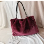By Queen Γυναικεία Τσάντα Shopper Γούνινη Μπορντό - Image 7