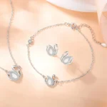 By Queen Jewelry Set Swan Pearl And  Zircon Silver