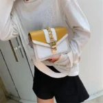 By Queen γυναικεια τσάντα tote από οικολογικό δέρμα κίτρινη - Image 2