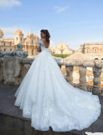 By Queen Νυφικό Ball Gown Mε Δαντέλα Και Μακριά Μανίκια - Image 4