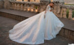By Queen Νυφικό Ball Gown Mε Δαντέλα Και Μακριά Μανίκια - Image 6