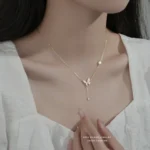 By Queen Κολιέ Butterfly Gold με Μαργαριτάρι και Zircon - Image 7