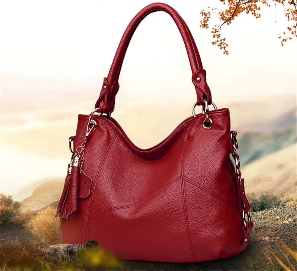 download (4) By Queen Γυναικεία Τσάντα Shopper Κόκκινη - Image 1