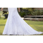 By Queen Νυφικό Με Δαντέλα Και Μακριά Μανίκια Elegant Bridal Gown - Image 3