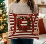 By Queen Limited Festive Edition Μαξιλαροθήκη JOY Με Χριστουγεννιάτικο Στεφάνι 45x45εκ. - Image 6