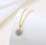 By Queen Luxury Jewelry Χρυσό Κολιέ 18Κ Με Μοϊσανίτη Σε Σχέδιο Λουλουδιού - Image 7