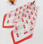 By Queen Playful & Feminine Σατέν Μαντήλι Με Cherry Print - Image 7