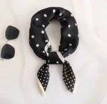 By Queen Retro Chic Elegance Σατέν Μαντήλι με Polka Dots - Image 2