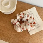 By Queen Scrunchie Floral And Butterfly Με Ανοιξιάτικα Χρώματα (Τυχαίο Χρώμα Επιλογής) - Image 12