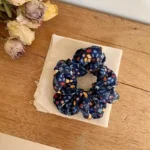 By Queen Scrunchie Floral And Butterfly Με Ανοιξιάτικα Χρώματα (Τυχαίο Χρώμα Επιλογής) - Image 4