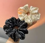 By Queen Scrunchie Satin Πουά Με Μαύρη Βάση Και Εκρού (Τυχαίο Χρώμα Επιλογής) - Image 17