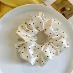 By Queen Scrunchie Satin Πουά Με Μαύρη Βάση Και Εκρού (Τυχαίο Χρώμα Επιλογής) - Image 18
