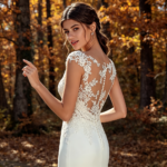 By Queen Λευκό Νυφικό Φόρεμα Με Δαντέλα Και Elegant Γραμμή - Image 10