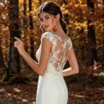 By Queen Λευκό Νυφικό Φόρεμα Με Δαντέλα Και Elegant Γραμμή - Image 10